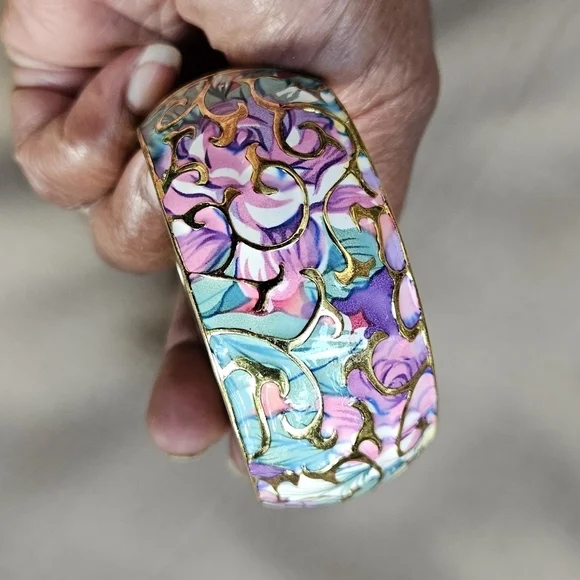 Multi-coloured Pastel Enamel Hinged Bracelet - Picture 6 of 9